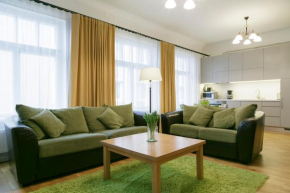 Отель Saaresalu City Center Apartment  Пярну